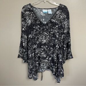 Announcements women’s Large Maternity top Y2K black bell sleeve tie waist